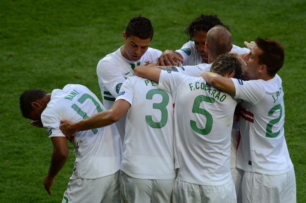 BĐN có bàn đầu tiên ở EURO 2012.